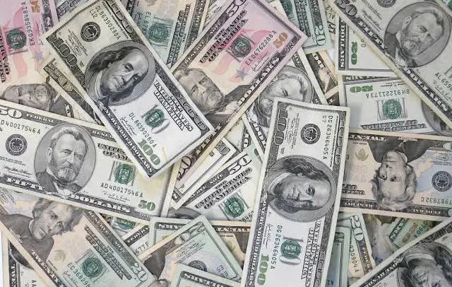 تعبیر خواب پول کاغذی سبز
